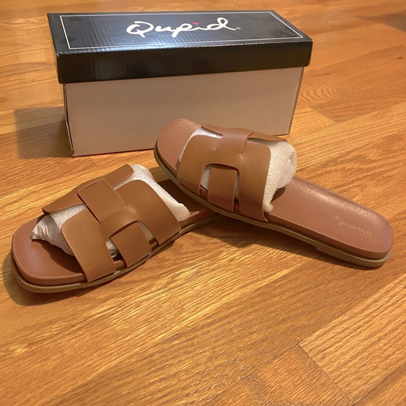 NWT Qupid Laylow Sandals | 7 | Camel - Picture 2 of 10